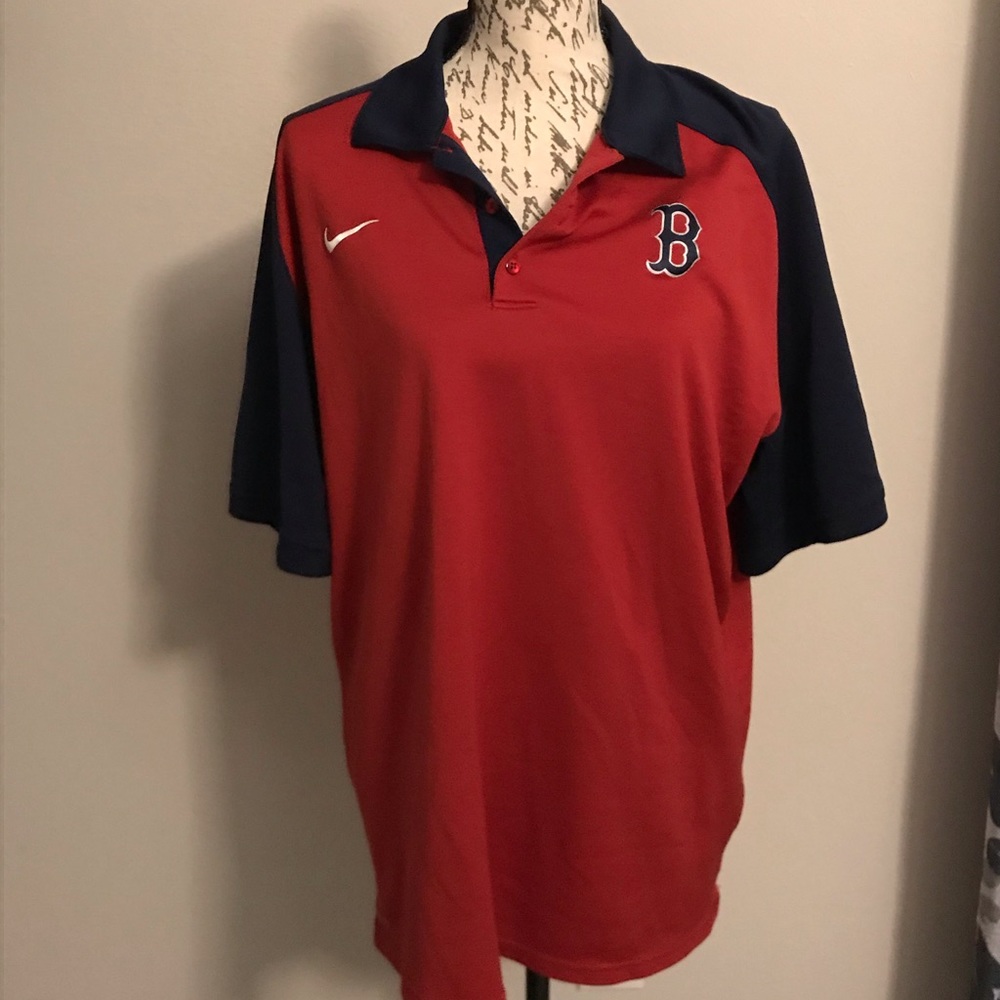 Nike dry fit men’s polo medium boston red sox